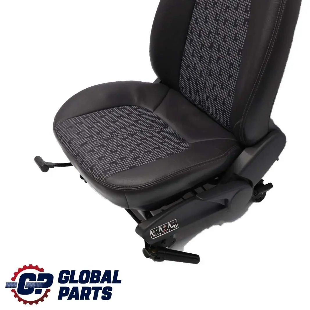 Mercedes-Benz W168 Sedile Anteriore Sinistro Tessuto/Pelle Grigio Scuro per con numero di parte A1689140116 Mercedes-Benz W168 Sedile Anteriore Sinistro Tessuto/Pelle Grigio Scuro - SKU A1689140116-1 - Numero di parte A1689140116