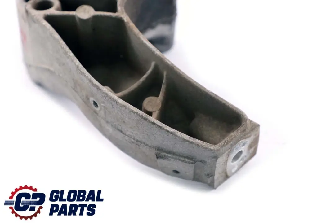 Supporto Macchinario Supporto per Mercedes W169 W245 Diesel SX con numero di parte A1692410601 Mercedes W169 W245 Diesel SX Supporto Macchinario Supporto - SKU A1692410601 - Numero di parte A1692410601