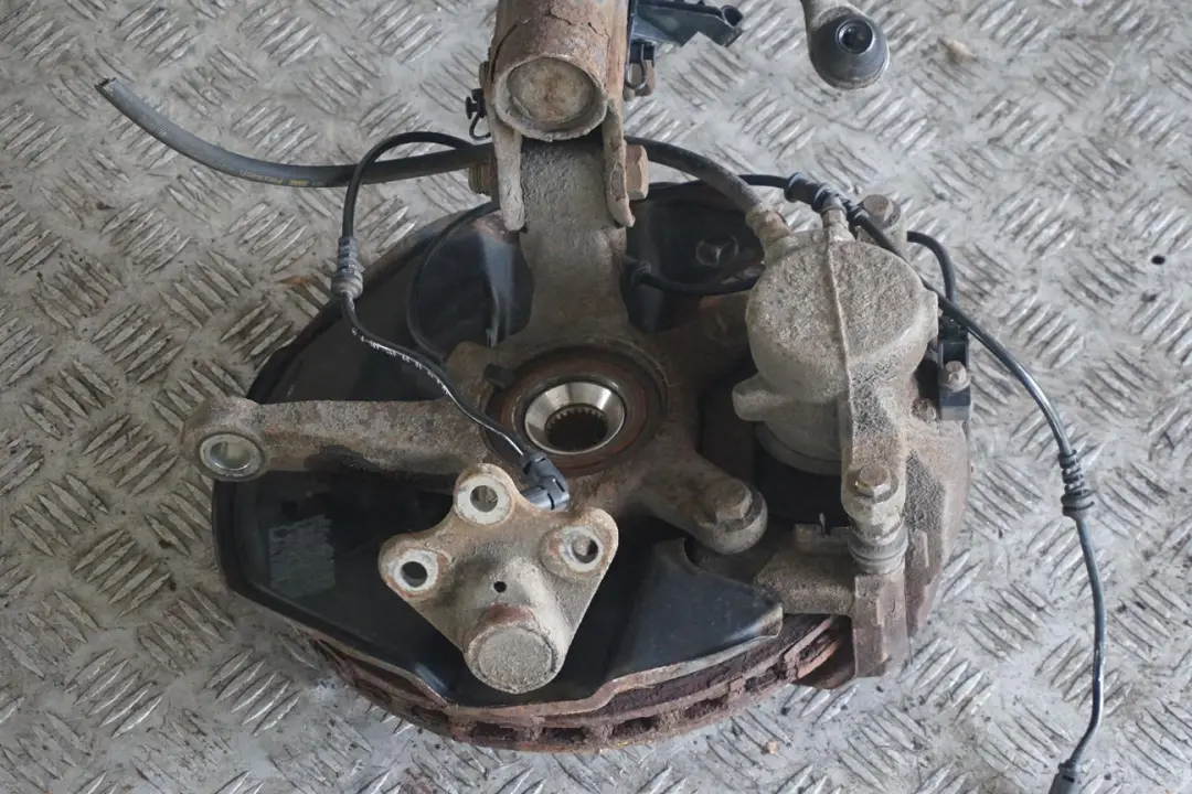 Class B 180 CDI W245 Front Right O/S Suspension Leg Brake Wheel Hub to Mercedes B with Part number A1693201730 Mercedes B Class B 180 CDI W245 Front Right O/S Suspension Leg Brake Wheel Hub - SKU A1693201730-1 - Part number A1693201730