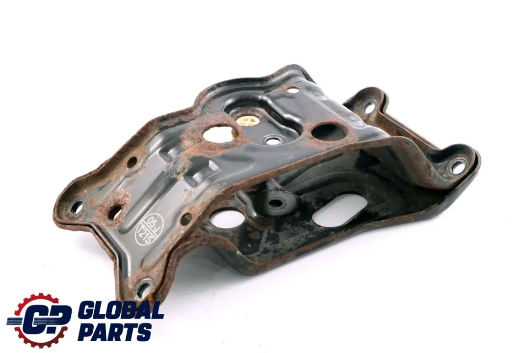 Mercedes-Benz A B Class W169 W245 Bearing Housing Rear Axle Holder to with Part number A1693500042 Mercedes-Benz A B Class W169 W245 Bearing Housing Rear Axle Holder - SKU A1693500042 - Part number A1693500042