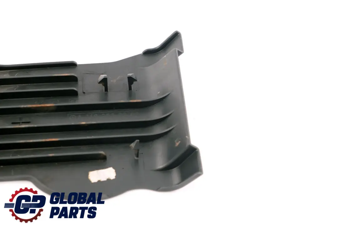 Carénage Couvercle Stabilisateur pour Mercedes W169 W245 à propos du numéro de pièce A1693520388 Mercedes W169 W245 Carénage Couvercle Stabilisateur - SKU A1693520388 - Numéro de pièce A1693520388