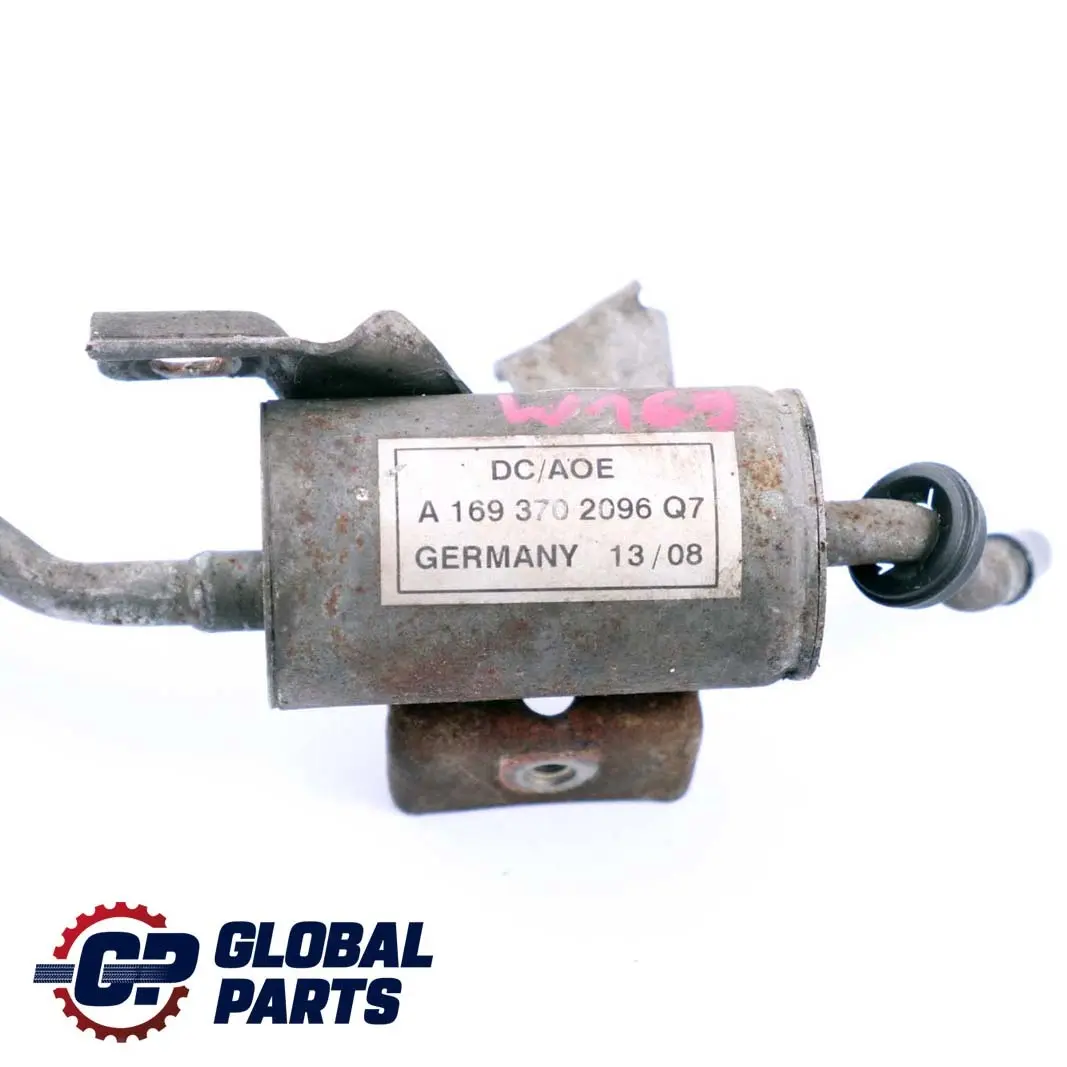 Öl Kühler Rohr Mercedes W169 W245 Getriebe Öl Kühler Schlauchleitung für mit Teilenummer A1693702096 Öl Kühler Rohr Mercedes W169 W245 Getriebe Öl Kühler Schlauchleitung - SKU A1693702096 - Teilenummer A1693702096