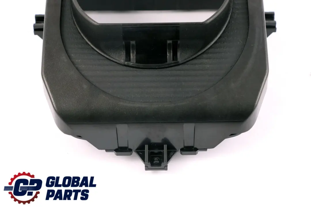 Tapa De La columna De direccion delantera para Mercedes B W169 W245 con número de pieza A1694600095 Mercedes B W169 W245 Tapa De La columna De direccion delantera - SKU A1694600095 - Número de pieza A1694600095