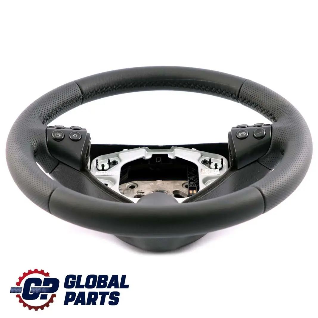 Mercedes-Benz Clase A W169 NUEVO Volante De cuero negro con hilos negros para con número de pieza A1694600403 Mercedes-Benz Clase A W169 NUEVO Volante De cuero negro con hilos negros - SKU A1694600403-1 - Número de pieza A1694600403