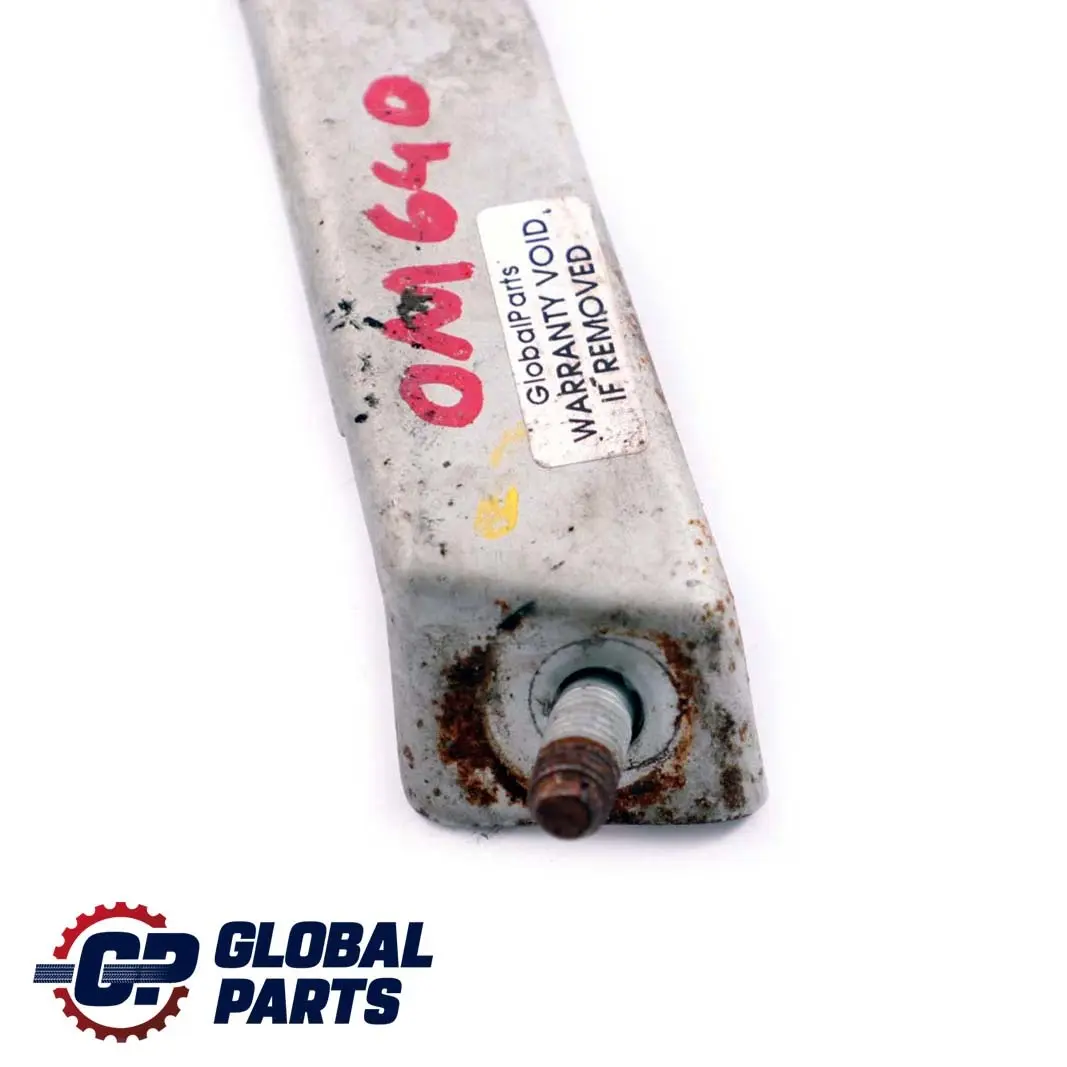 OM640 Supporto staffa coperchio testa cilindro per Mercedes W169 con numero di parte A1694910041 Mercedes W169 OM640 Supporto staffa coperchio testa cilindro - SKU A1694910041 - Numero di parte A1694910041