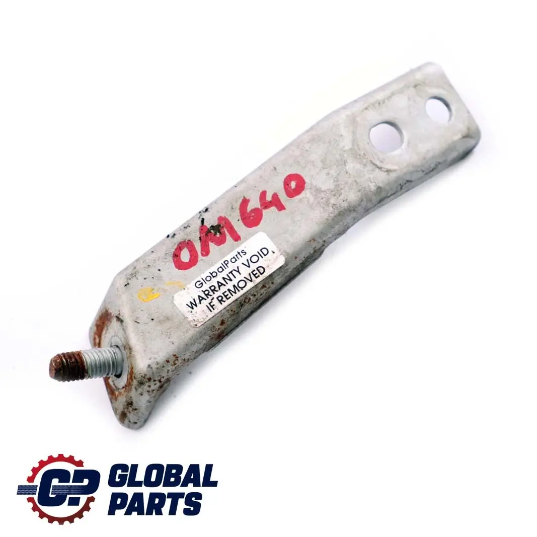 Mercedes-Benz W169 OM640 Support Capot de Culasse pour à propos du numéro de pièce A1694910041 Mercedes-Benz W169 OM640 Support Capot de Culasse - SKU A1694910041 - Numéro de pièce A1694910041