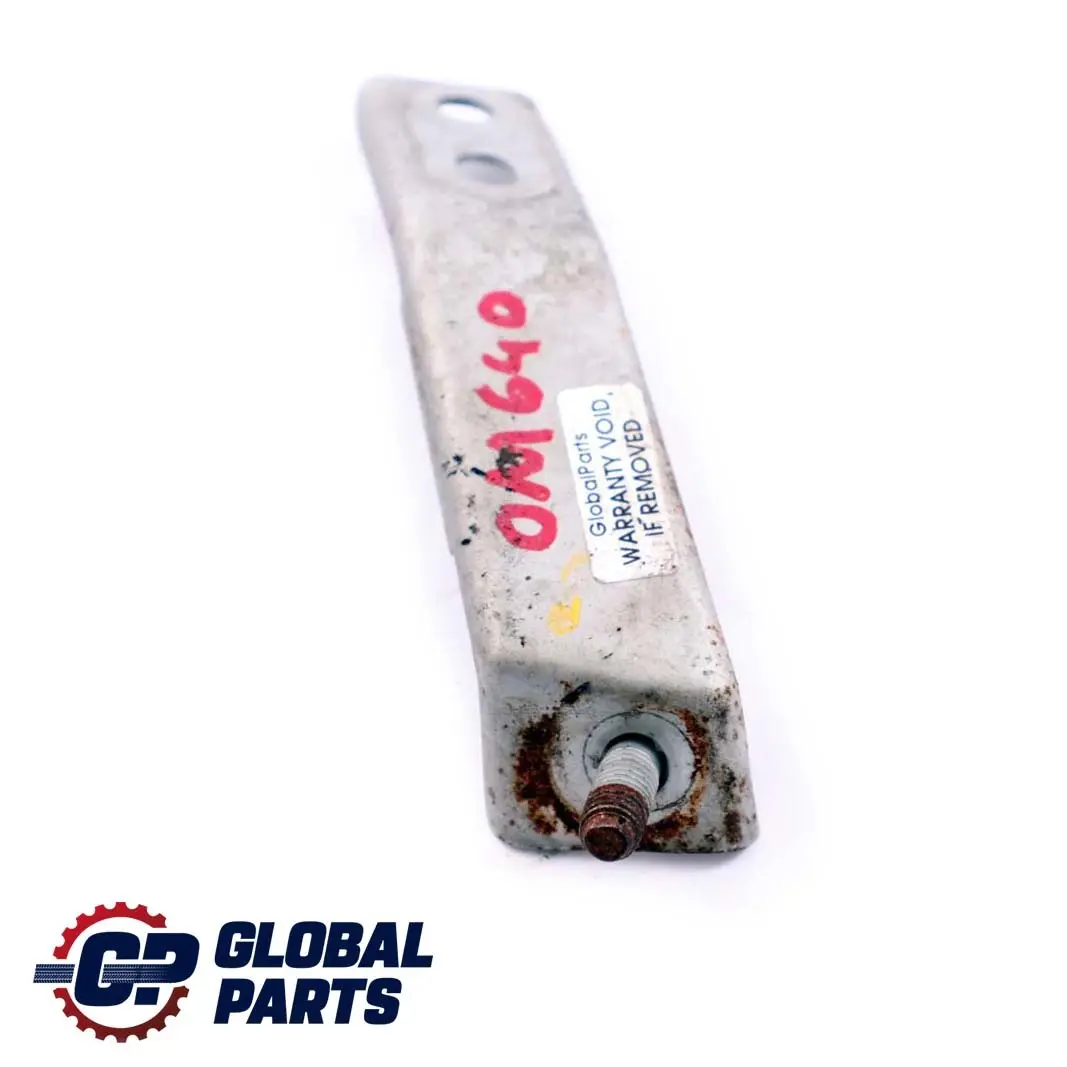 Mercedes-Benz A W169 OM640 Halter Halterung Zylinderkopfhaube für mit Teilenummer A1694910041 Mercedes-Benz A W169 OM640 Halter Halterung Zylinderkopfhaube - SKU A1694910041 - Teilenummer A1694910041