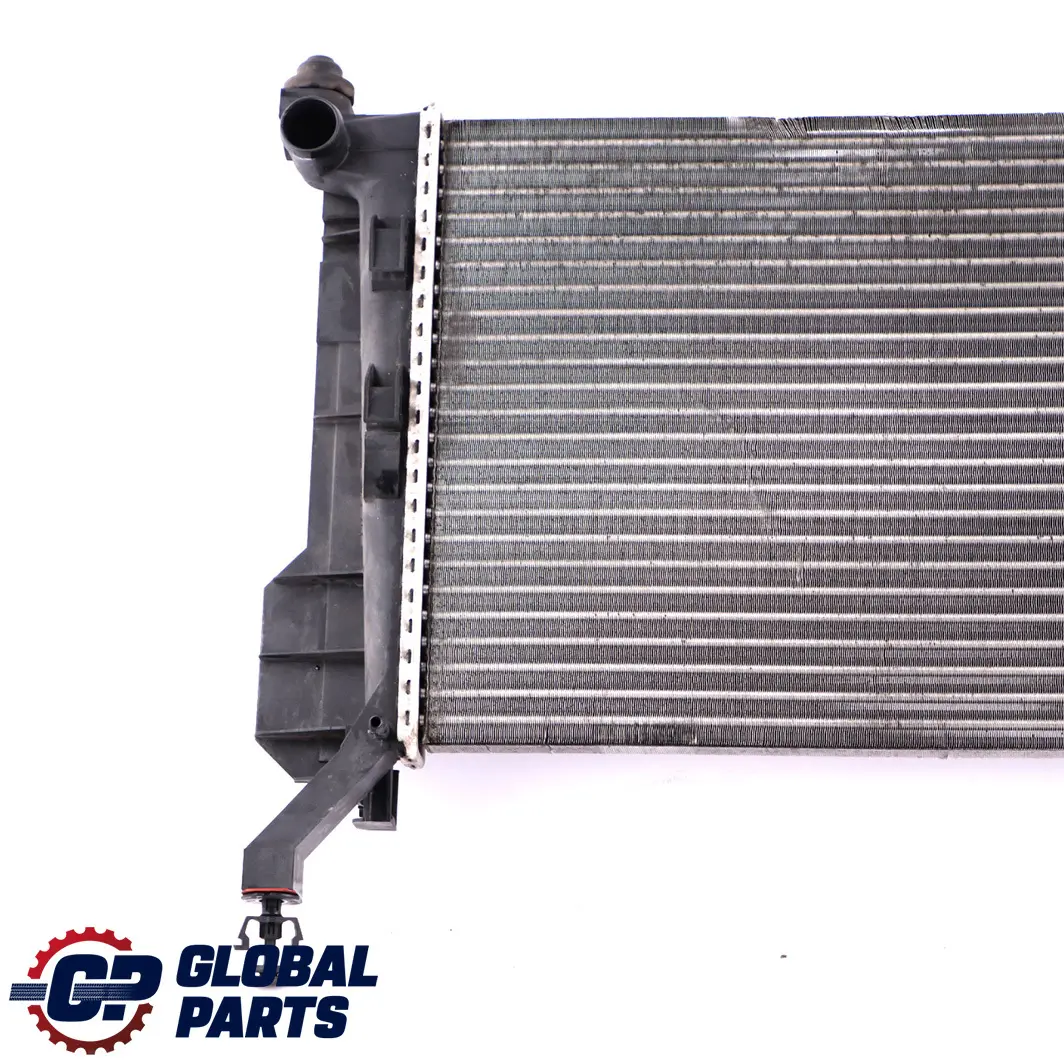 Radiateur de refroidissement du moteur pour Mercedes A B W169 W245 à propos du numéro de pièce A1695000303 Mercedes A B W169 W245 Radiateur de refroidissement du moteur - SKU A1695000303 - Numéro de pièce A1695000303