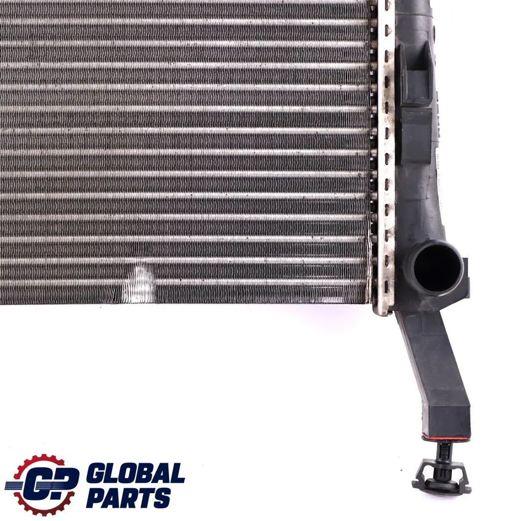 Mercedes A B W169 W245 Radiador de refrigeración de aire del motor - SKU A1695000303 - Número de pieza A1695000303