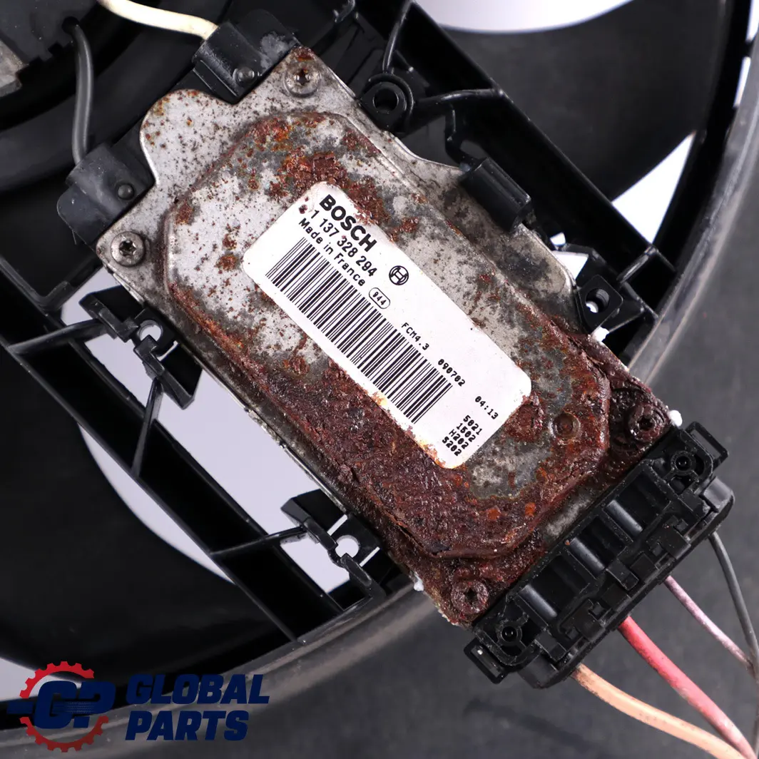 Mercedes A B W169 W245 Refroidissement moteur Ventilateur radiateur - SKU A1695002493 - Numéro de pièce A1695002493