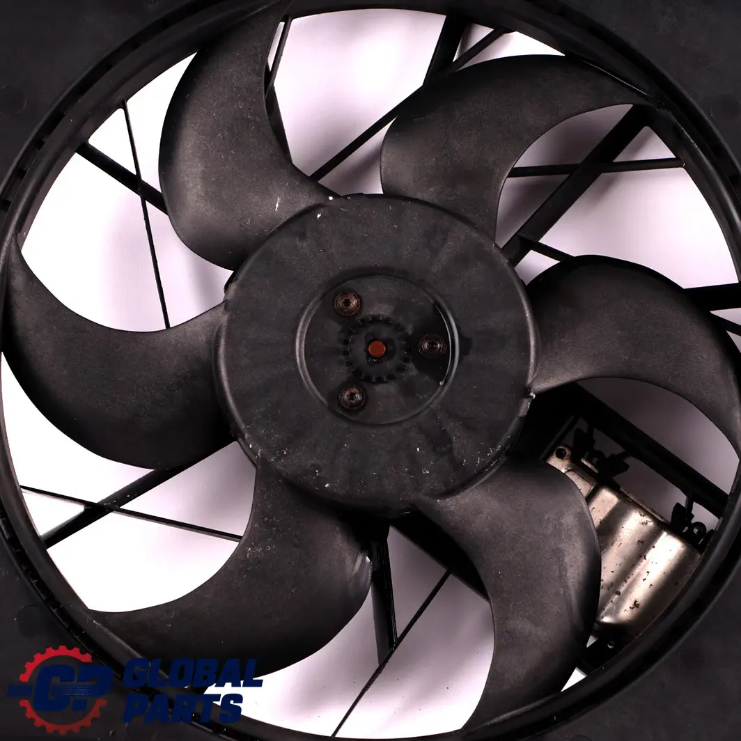 Mercedes A B W169 W245 Refroidissement moteur Ventilateur radiateur - SKU A1695002493 - Numéro de pièce A1695002493