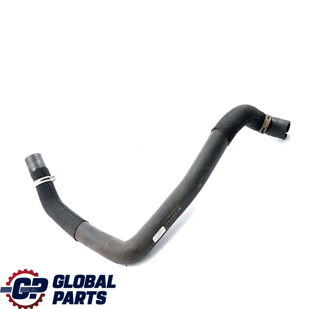 Refrigerador de Agua Manguera Inferior para Mercedes W169 W245 con número de pieza A1695010182 Mercedes W169 W245 Refrigerador de Agua Manguera Inferior - SKU A1695010182 - Número de pieza A1695010182