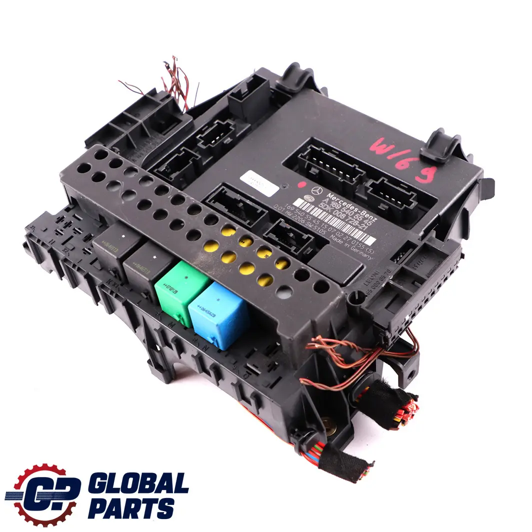 *Mercedes-Benz A-Class W169 Body Control Unit Module SAM to with Part number A1695405545 *Mercedes-Benz A-Class W169 Body Control Unit Module SAM - SKU A1695405545 - Part number A1695405545