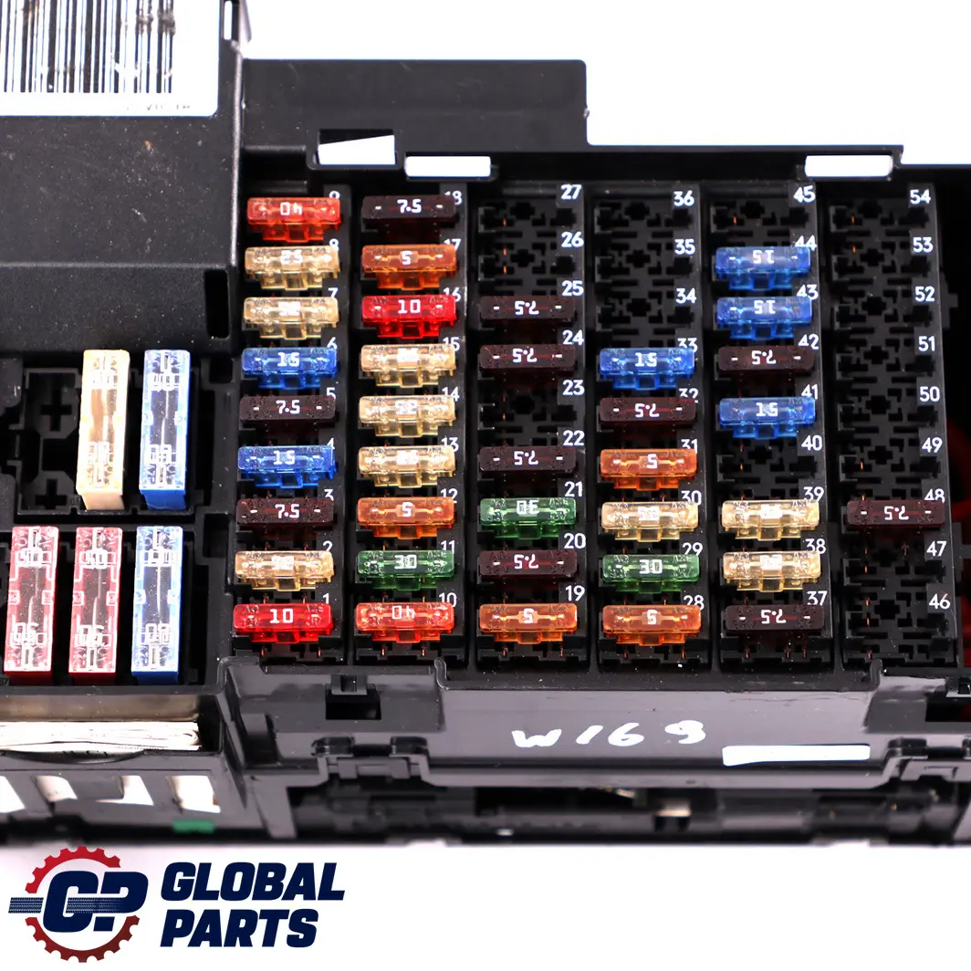 Relaiseinheit Sicherungskasten für Mercedes W169 mit Teilenummer A1695450540 Mercedes W169 Relaiseinheit Sicherungskasten - SKU A1695450540 - Teilenummer A1695450540