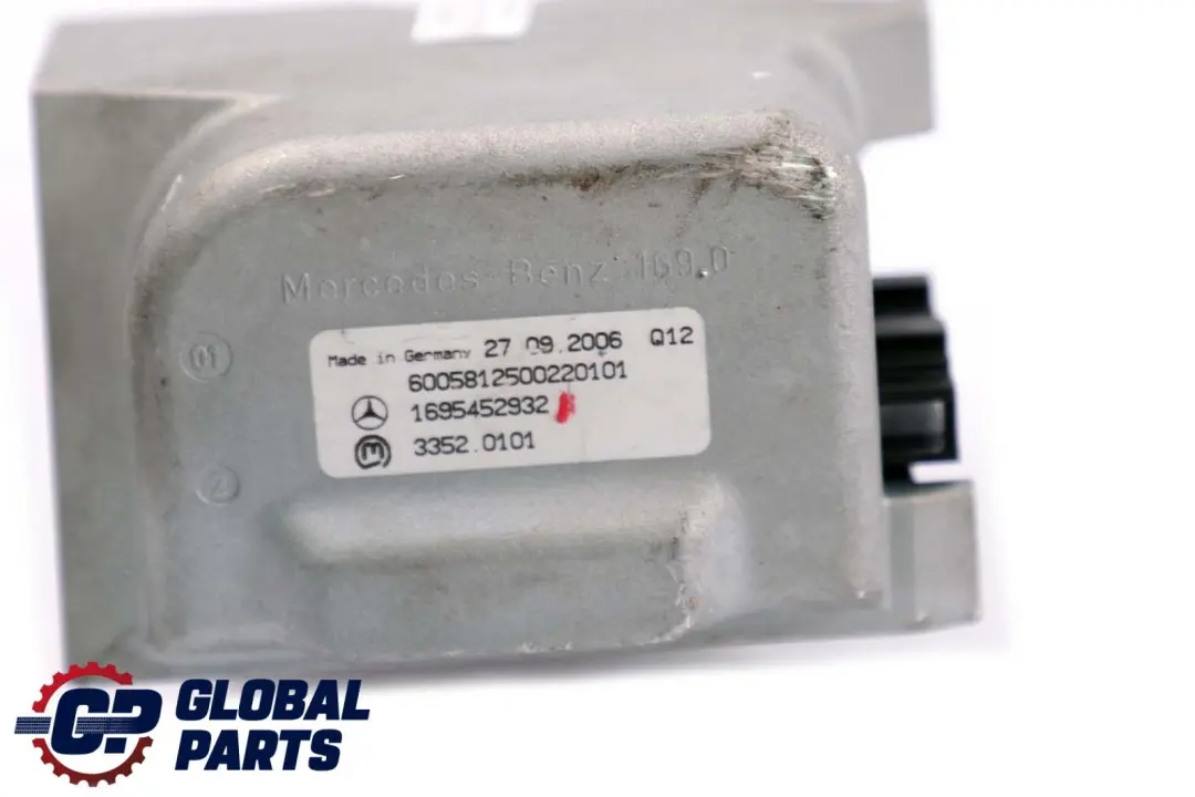  Mercedes-Benz A B W169 W245 Verrouillage de la colonne de direction - SKU A1695452932 - Numéro de pièce A1695452932