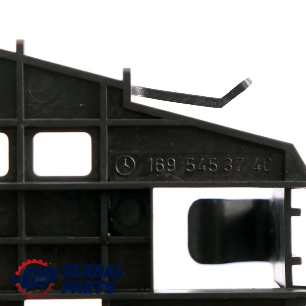 A-Klasse W169 Halterung Halter Träger Sicherungskasten für Mercedes mit Teilenummer A1695453740 Mercedes A-Klasse W169 Halterung Halter Träger Sicherungskasten - SKU A1695453740 - Teilenummer A1695453740