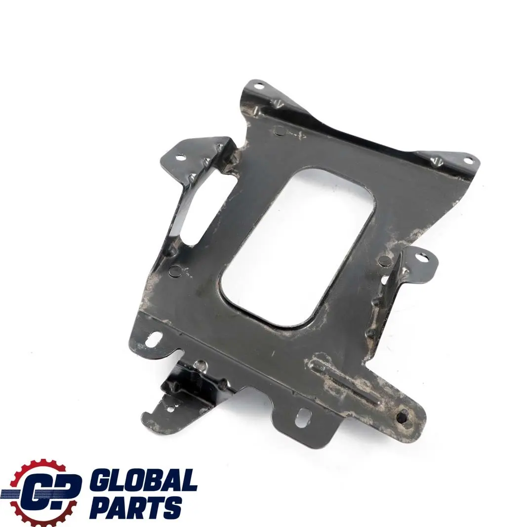  Mercedes-Benz A B W169 W245 Soporte Motor arranque Unidad control alternador - SKU A1695457740 - Número de pieza A1695457740