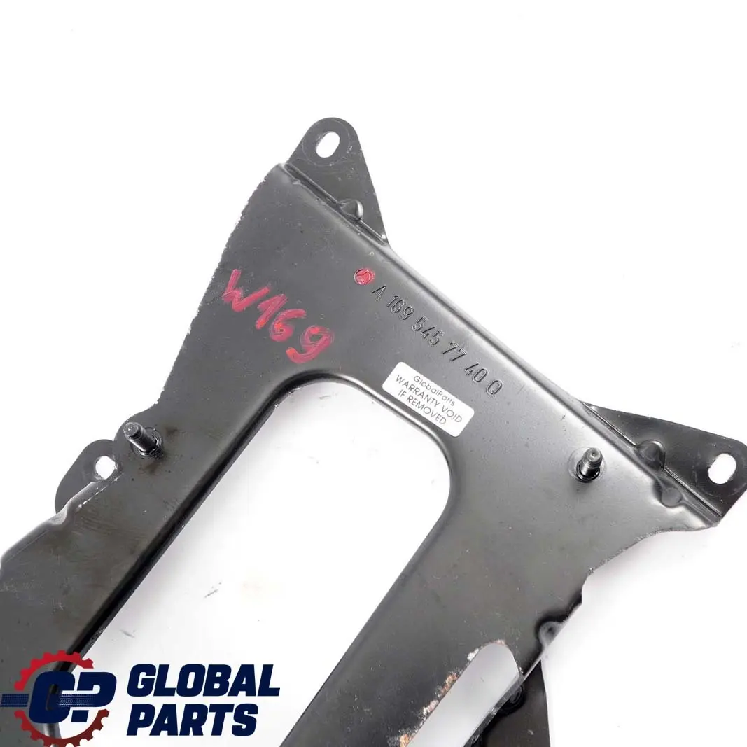 Mercedes-Benz A B W169 W245 Support Demarreur Appareil de Commande pour à propos du numéro de pièce A1695457740 Mercedes-Benz A B W169 W245 Support Demarreur Appareil de Commande - SKU A1695457740 - Numéro de pièce A1695457740