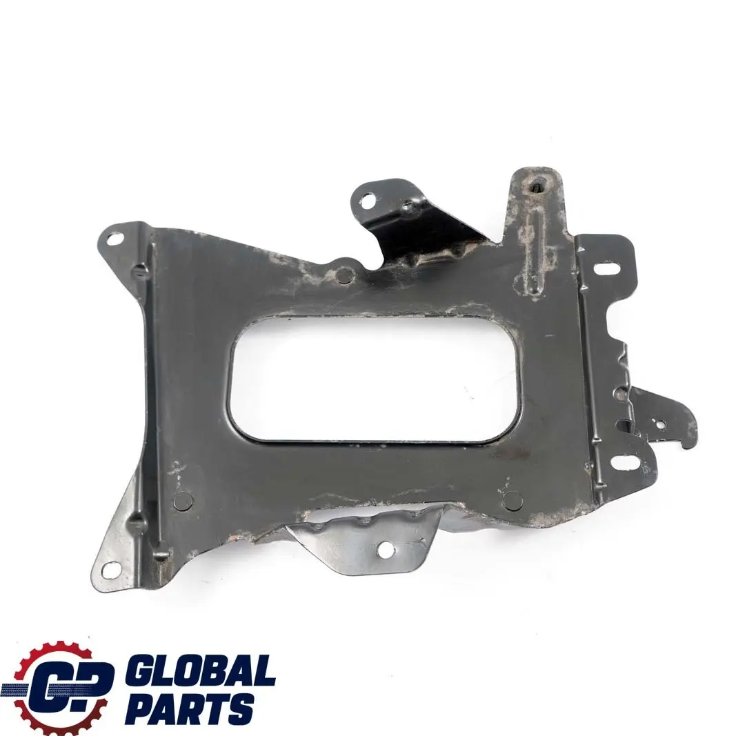 Mercedes-Benz A B W169 W245 Bracket Starter Alternator Control Unit to with Part number A1695457740 Mercedes-Benz A B W169 W245 Bracket Starter Alternator Control Unit - SKU A1695457740 - Part number A1695457740