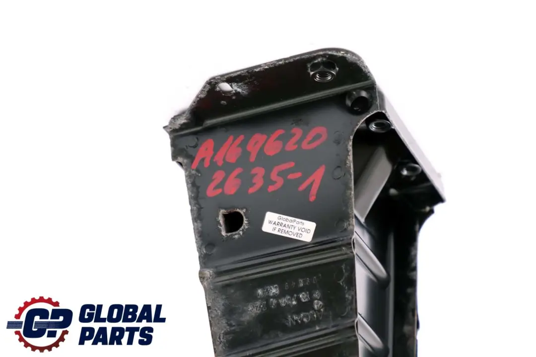 Pare chocs avant droit Barre support pour porteuse pour Mercedes W245 à propos du numéro de pièce A1696202635 Mercedes W245 Pare chocs avant droit Barre support pour porteuse - SKU A1696202635-1 - Numéro de pièce A1696202635