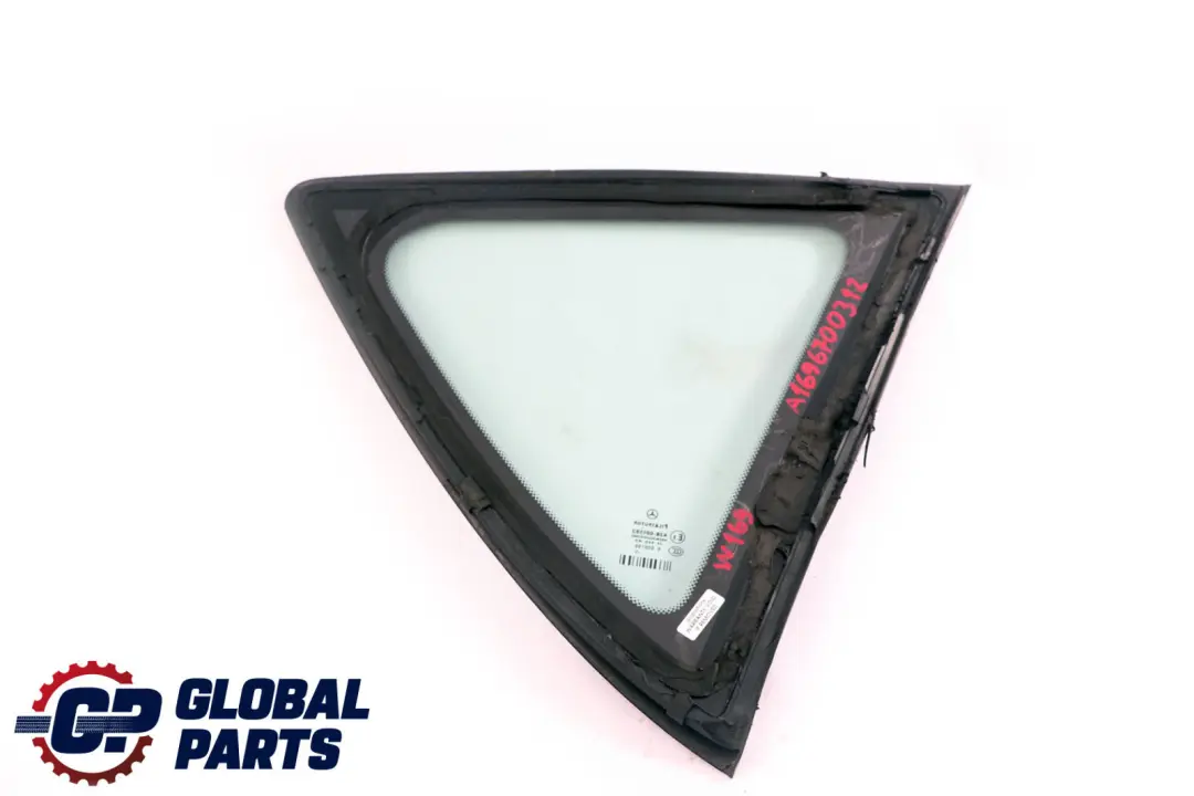 Fenster Glas AS2 Hinten Links für Mercedes W169 mit Teilenummer A1696700312 Mercedes W169 Fenster Glas AS2 Hinten Links - SKU A1696700312 - Teilenummer A1696700312