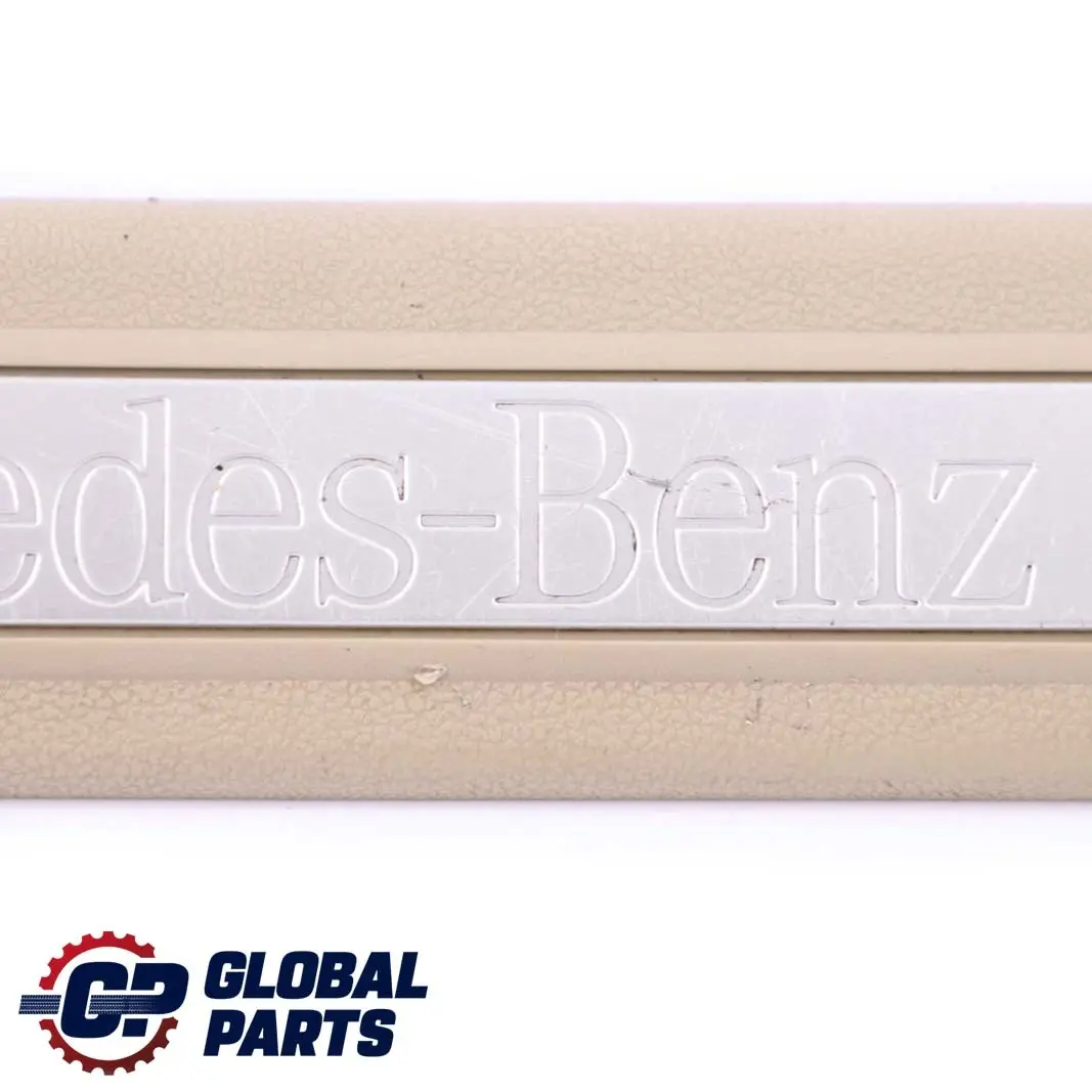 Puerta Delantera Derecha Embellecedor Entrada Liston Beige para Mercedes W169 con número de pieza A1696800074 Mercedes W169 Puerta Delantera Derecha Embellecedor Entrada Liston Beige - SKU A1696800074 - Número de pieza A1696800074