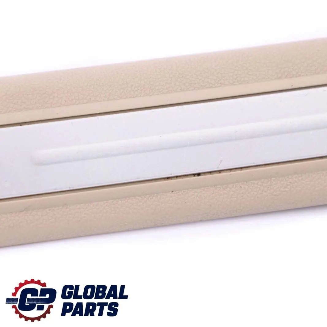 Puerta Delantera Derecha Embellecedor Entrada Liston Beige para Mercedes W169 con número de pieza A1696800074 Mercedes W169 Puerta Delantera Derecha Embellecedor Entrada Liston Beige - SKU A1696800074 - Número de pieza A1696800074