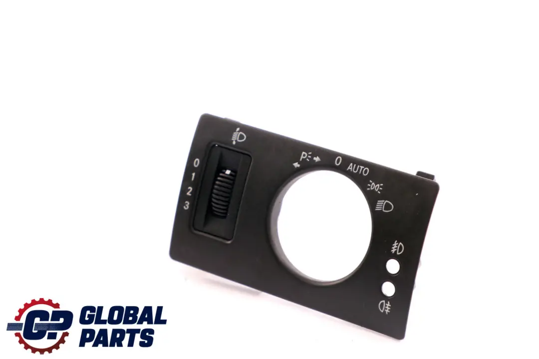 Mercedes A B Klasse W169 W245 Scheinwerferhöhenverstellung Surround Blende - SKU A1696800165 - Teilenummer A1696800165