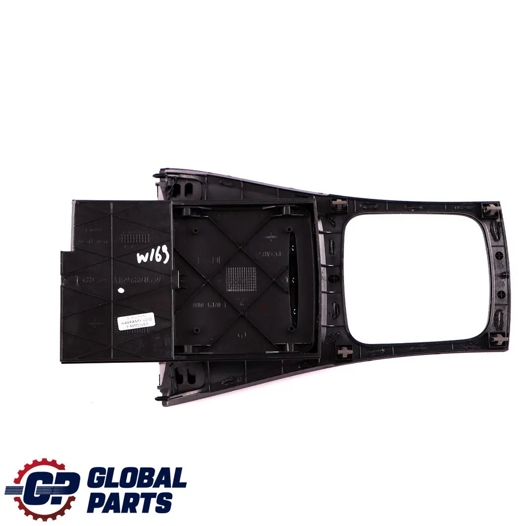 Cendrier Console Couvre Levier Vitesses pour Mercedes A B W169 W245 à propos du numéro de pièce A1696800339 Mercedes A B W169 W245 Cendrier Console Couvre Levier Vitesses - SKU A1696800339 - Numéro de pièce A1696800339