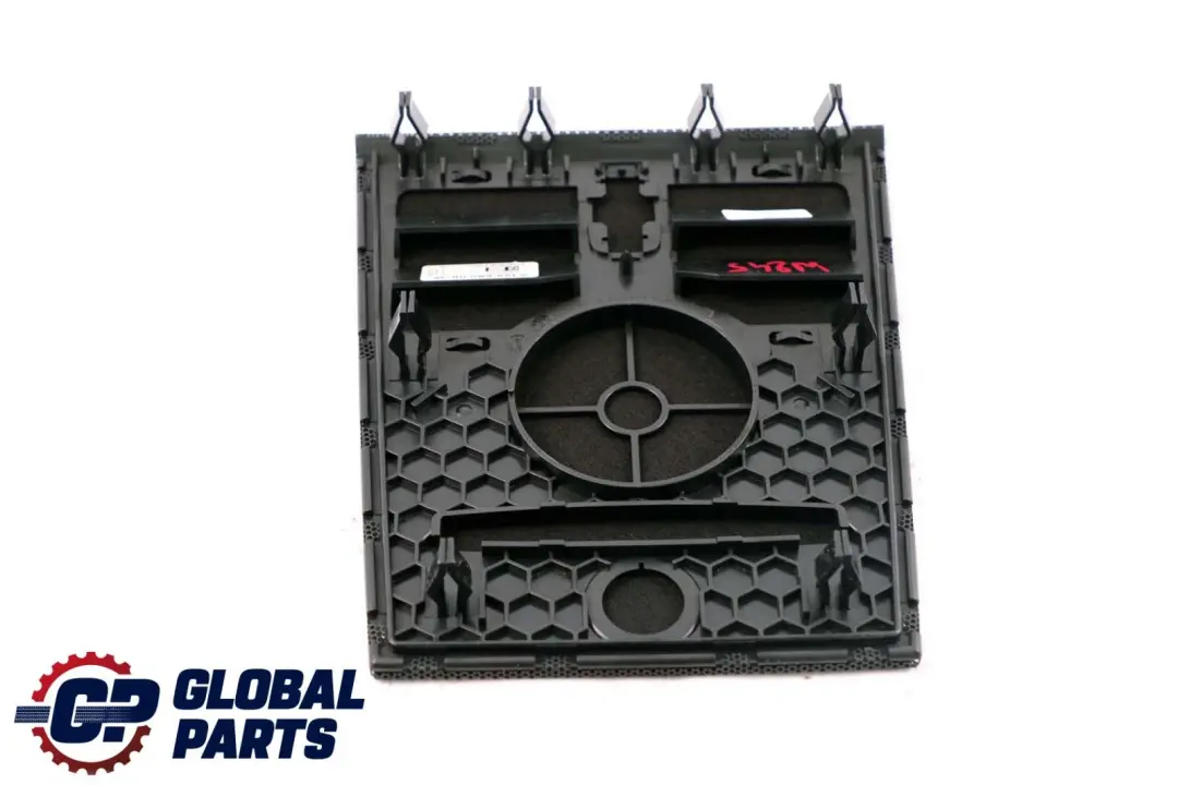 Classe W245 Copertura altoparlanti cruscotto centrale per Mercedes con numero di parte A1696800636 Mercedes Classe W245 Copertura altoparlanti cruscotto centrale - SKU A1696800636 - Numero di parte A1696800636