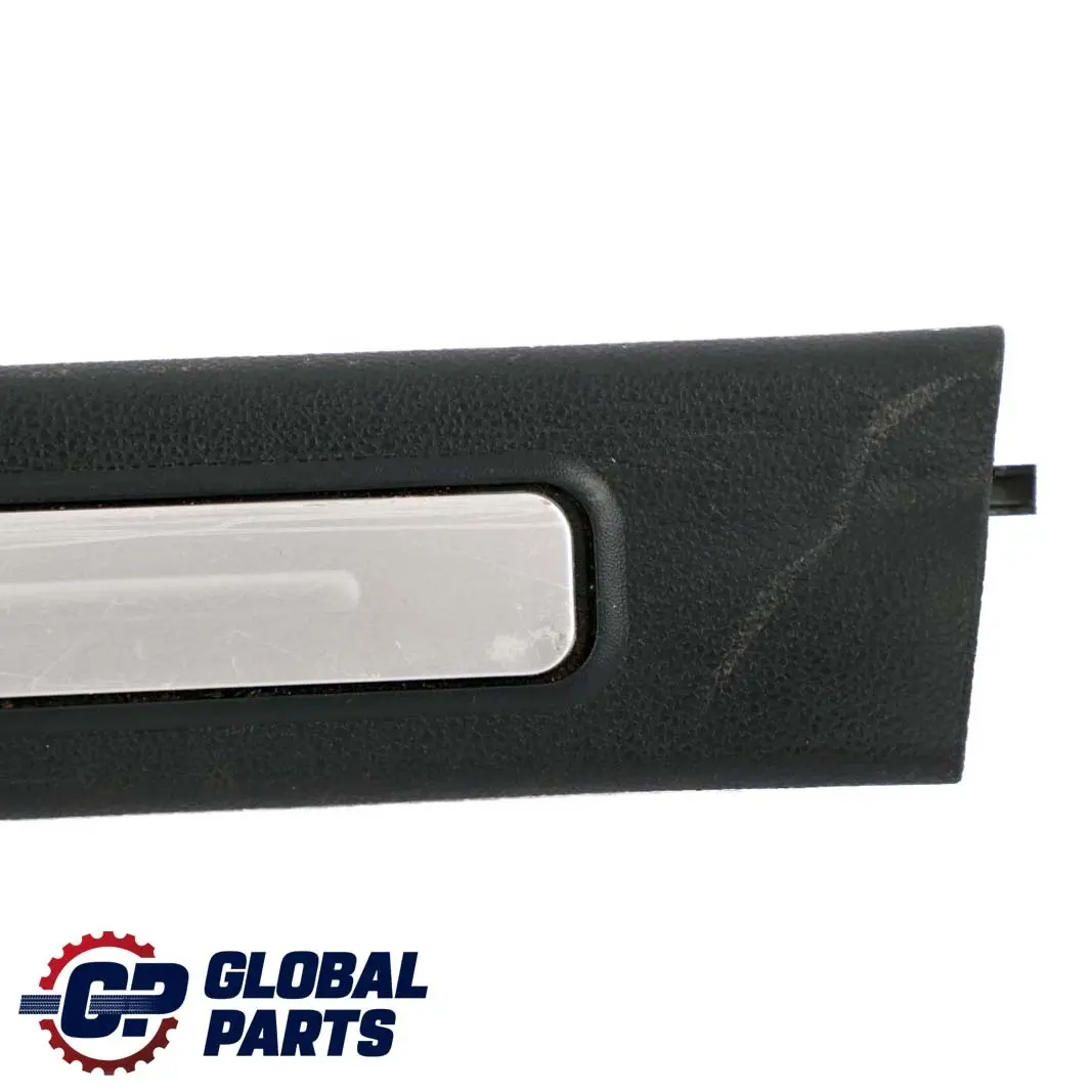 Mercedes-Benz W169 Porta anteriore sinistra Sill Entrance Trim Strip Nero per con numero di parte A1696801174 Mercedes-Benz W169 Porta anteriore sinistra Sill Entrance Trim Strip Nero - SKU A1696801174-1 - Numero di parte A1696801174