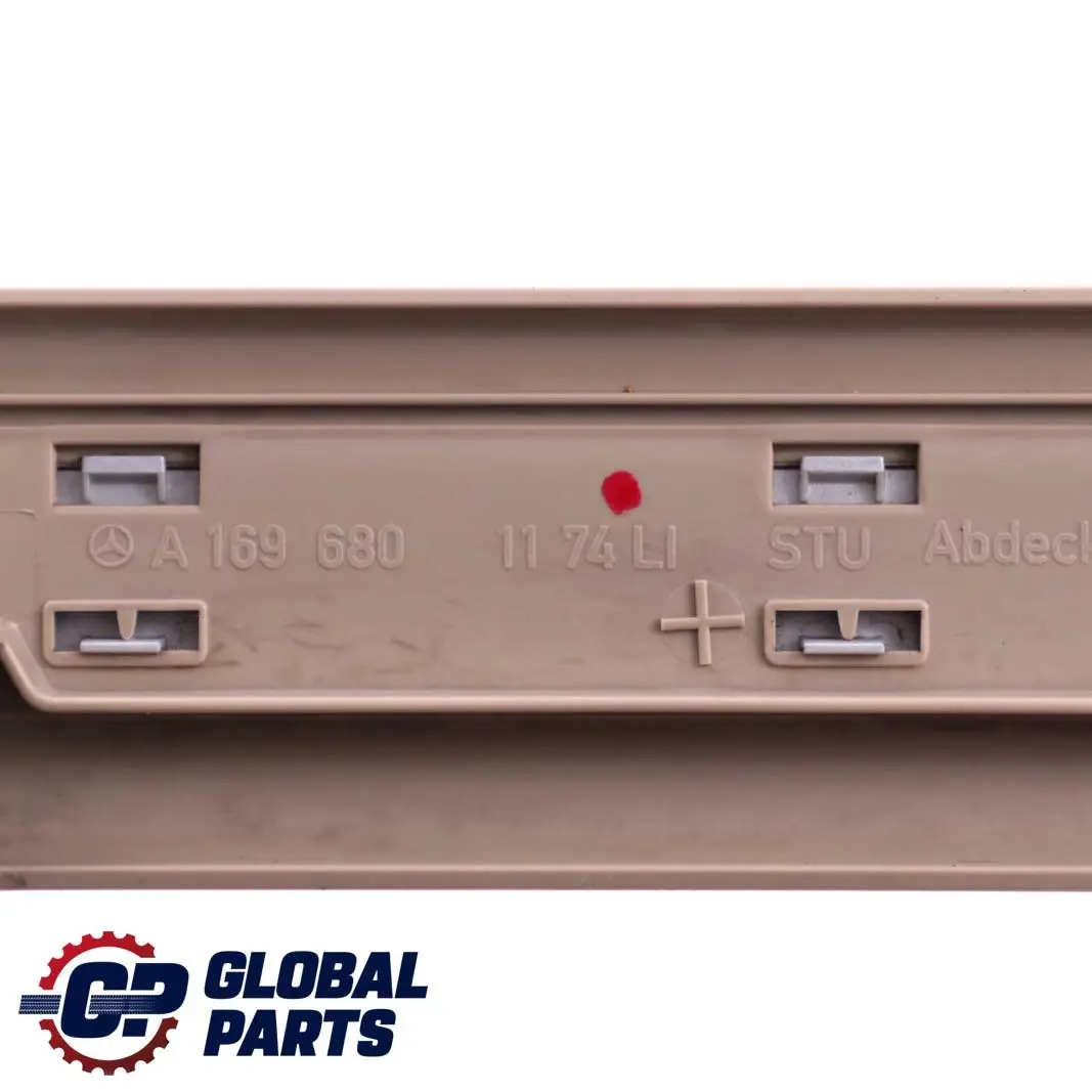 Mercedes-Benz Clase A W169 Embellecedor Entrada Puerta Delantera Izquierda Beige para con número de pieza A1696801174 Mercedes-Benz Clase A W169 Embellecedor Entrada Puerta Delantera Izquierda Beige - SKU A1696801174 - Número de pieza A1696801174