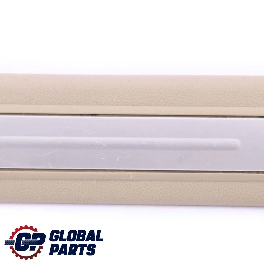 Mercedes-Benz Clase A W169 Embellecedor Entrada Puerta Delantera Izquierda Beige para con número de pieza A1696801174 Mercedes-Benz Clase A W169 Embellecedor Entrada Puerta Delantera Izquierda Beige - SKU A1696801174 - Número de pieza A1696801174