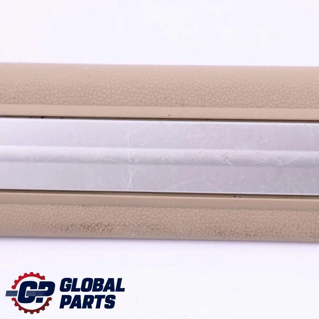 Mercedes-Benz Clase A W169 Embellecedor Entrada Puerta Delantera Izquierda Beige para con número de pieza A1696801174 Mercedes-Benz Clase A W169 Embellecedor Entrada Puerta Delantera Izquierda Beige - SKU A1696801174 - Número de pieza A1696801174