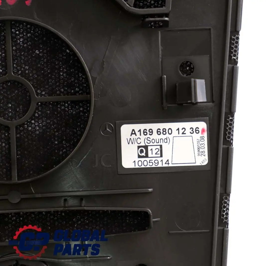 Benz a Class W169 Copertura Centro Superiore Altoparlante per Mercedes con numero di parte A1696801236 Mercedes Benz a Class W169 Copertura Centro Superiore Altoparlante - SKU A1696801236 - Numero di parte A1696801236