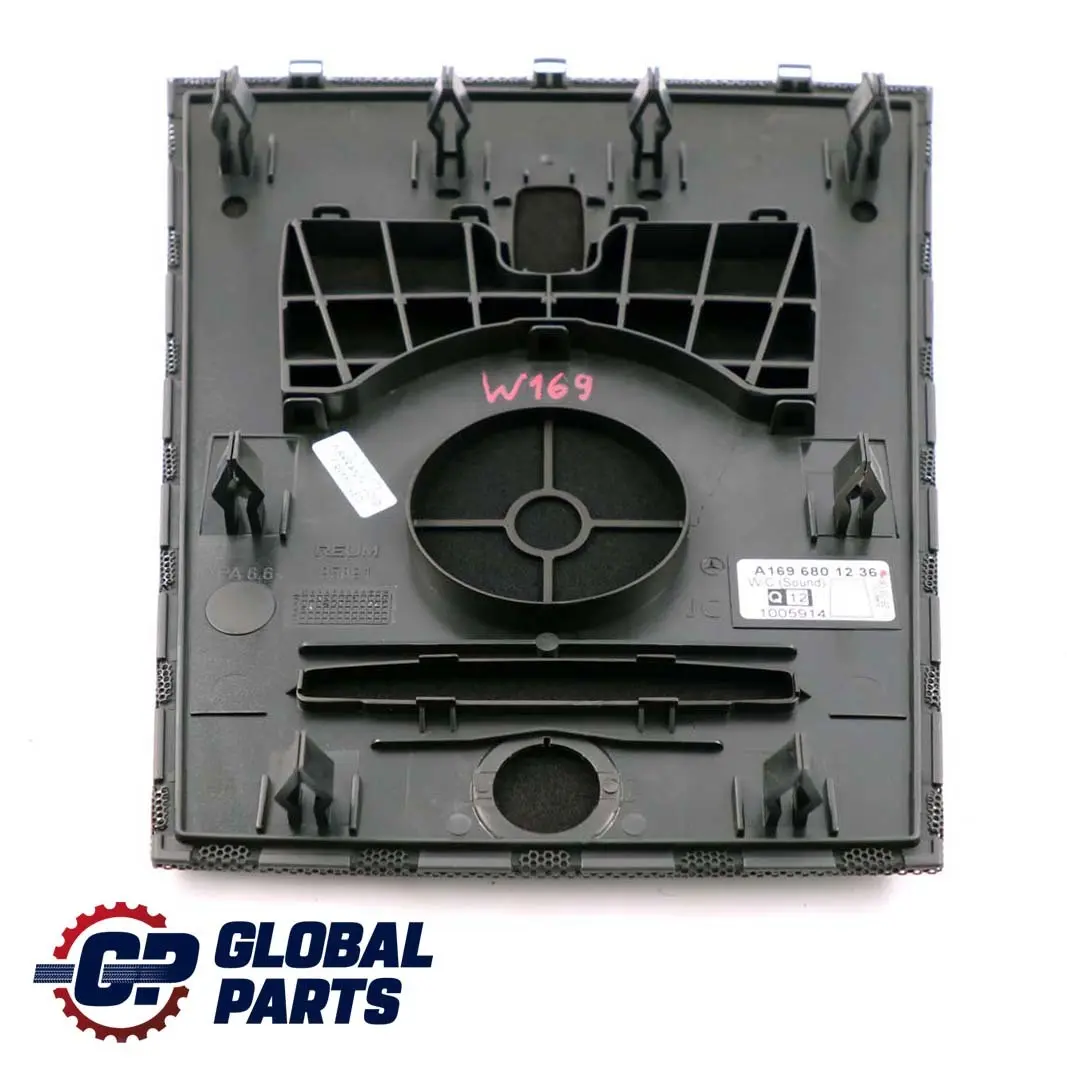 Benz a Class W169 Copertura Centro Superiore Altoparlante per Mercedes con numero di parte A1696801236 Mercedes Benz a Class W169 Copertura Centro Superiore Altoparlante - SKU A1696801236 - Numero di parte A1696801236
