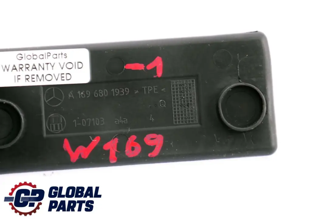 Mercedes A B W169 W245 Inserto bracciolo console centrale gomma - SKU A1696801939-1 - Numero di parte A1696801939