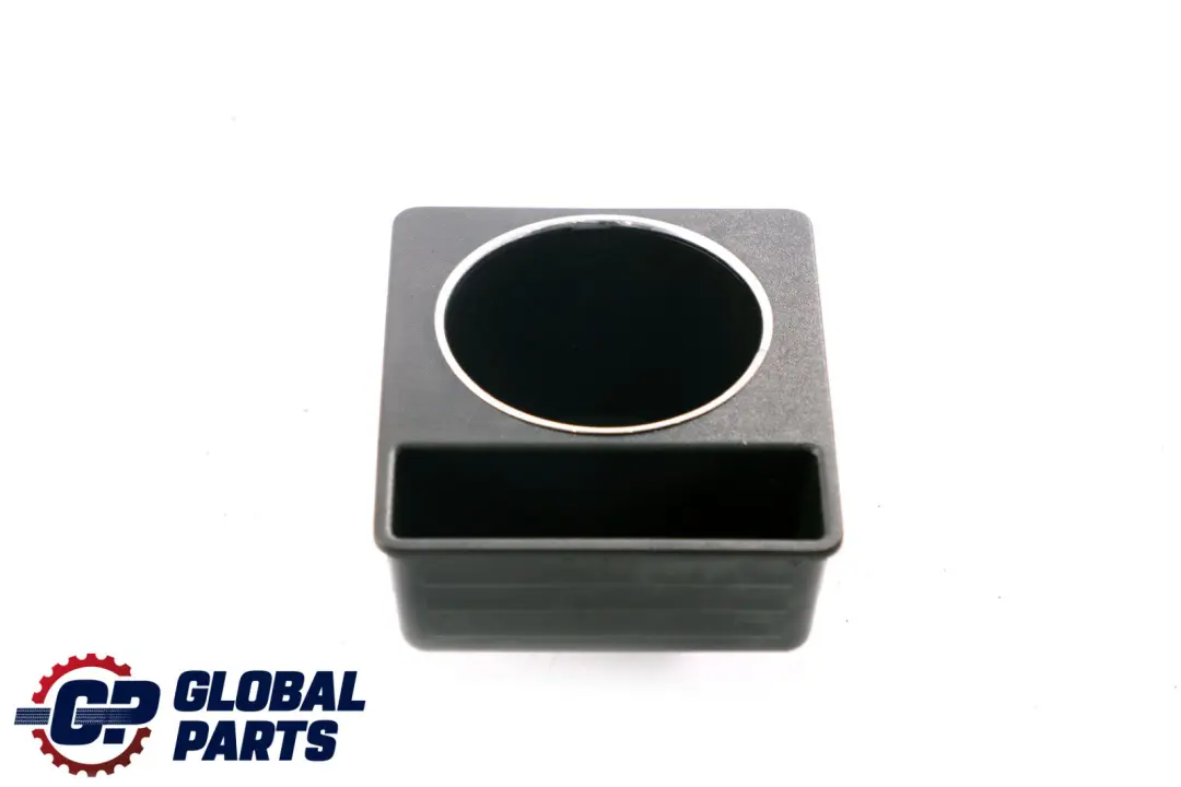 Garniture du porte-gobelet console centrale pour Mercedes W169 W245 à propos du numéro de pièce A1696830294 Mercedes W169 W245 Garniture du porte-gobelet console centrale - SKU A1696830294 - Numéro de pièce A1696830294