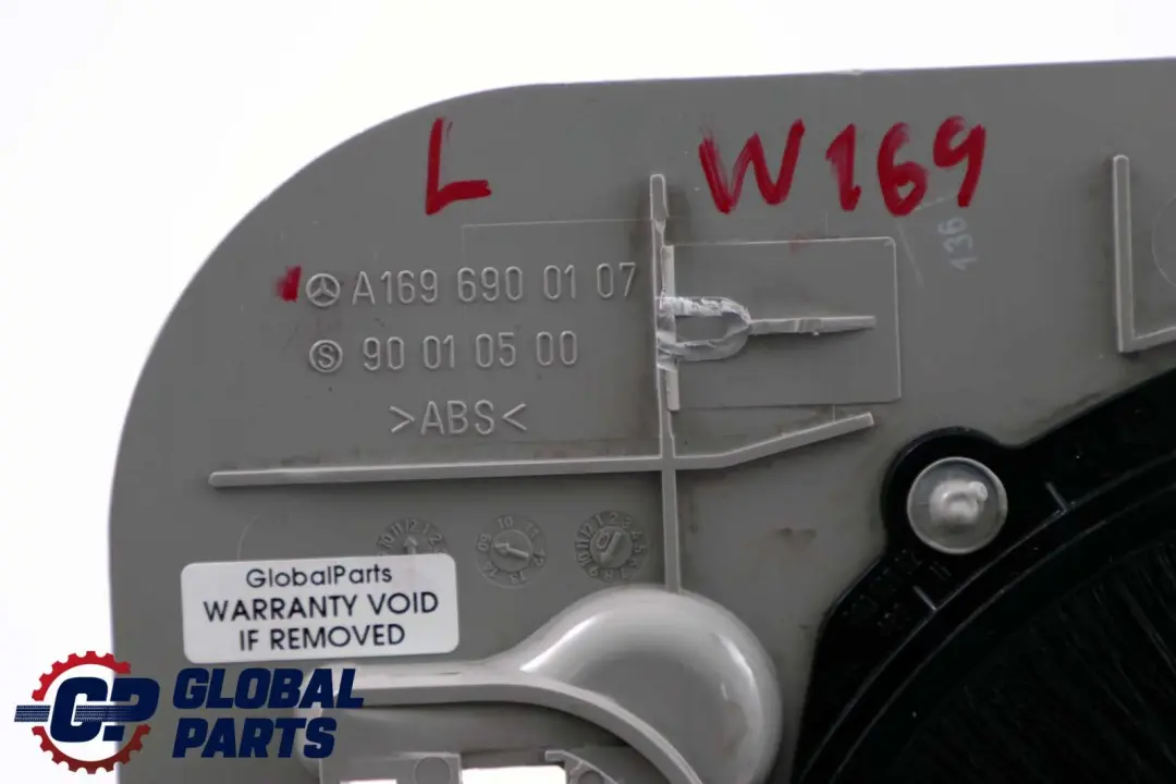 Mercedes B-Klasse W245 Verkleidung Scharnier Rückbank Links Grau - SKU A1696900107 - Teilenummer A1696900107