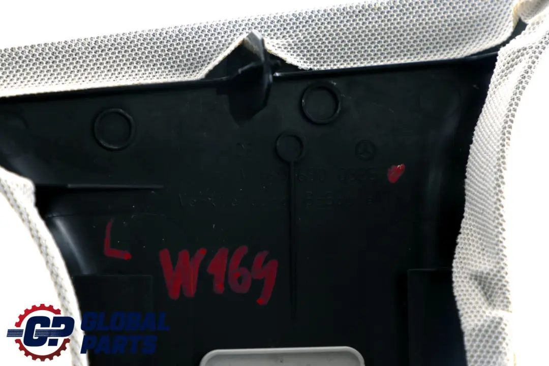 Blende B-Säule Verkleidung Links Grau für Mercedes W169 mit Teilenummer A1696900325 Mercedes W169 Blende B-Säule Verkleidung Links Grau - SKU A1696900325 - Teilenummer A1696900325