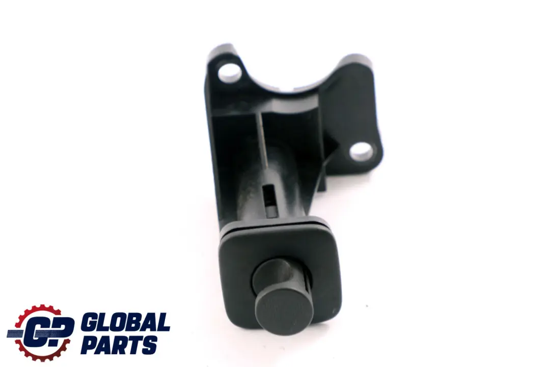 Classe A W169 Supporto Bodenklappe Gancio per Borsa Tronco per Mercedes con numero di parte A1696900338 Mercedes Classe A W169 Supporto Bodenklappe Gancio per Borsa Tronco - SKU A1696900338 - Numero di parte A1696900338