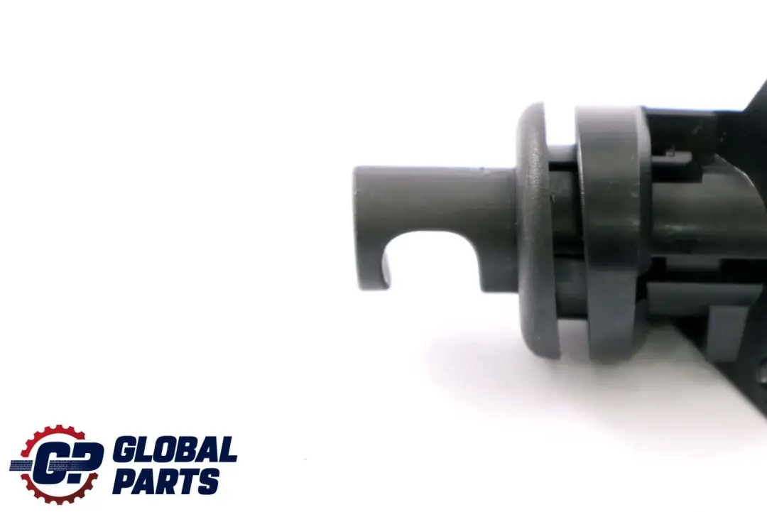  Mercedes-Benz Classe B W245 Portapannelli Piano Bagagli Clip Gancio - SKU A1696900538 - Numero di parte A1696900538