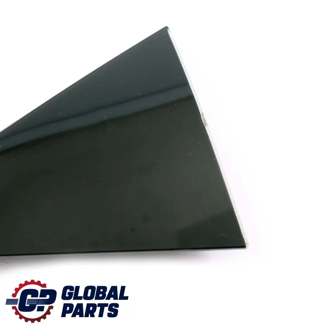 Pilastro C posteriore sinistro Piastra di copertura per Mercedes W169 con numero di parte A1696900587 Mercedes W169 Pilastro C posteriore sinistro Piastra di copertura - SKU A1696900587 - Numero di parte A1696900587