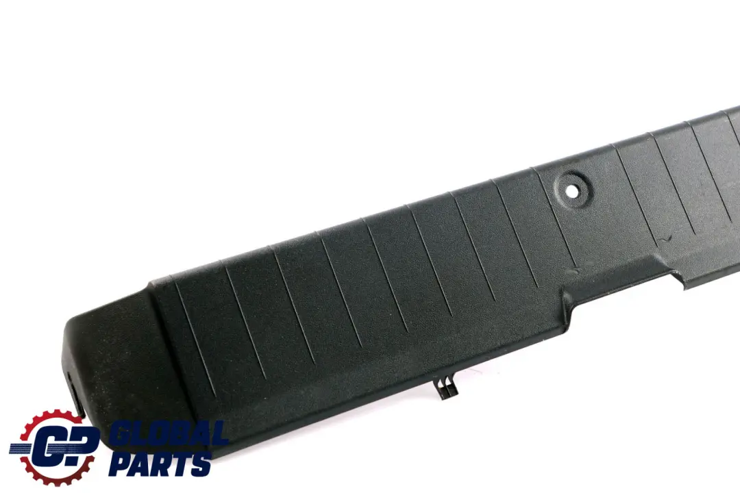 Clase A W169 Cubremaletero Tapa De umbral De maletero Negro para Mercedes con número de pieza A1696902030 Mercedes Clase A W169 Cubremaletero Tapa De umbral De maletero Negro - SKU A1696902030 - Número de pieza A1696902030