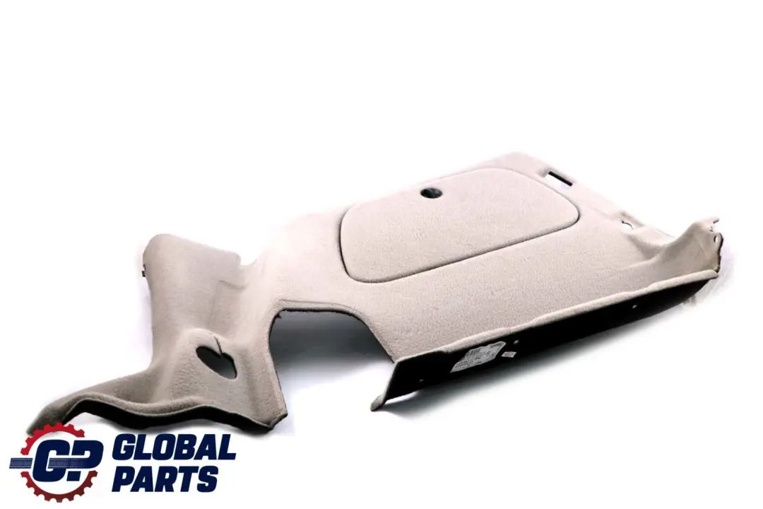 Garniture de coffre arrière droite pour Mercedes B W245 à propos du numéro de pièce A1696902626 Mercedes B W245 Garniture de coffre arrière droite - SKU A1696902626 - Numéro de pièce A1696902626