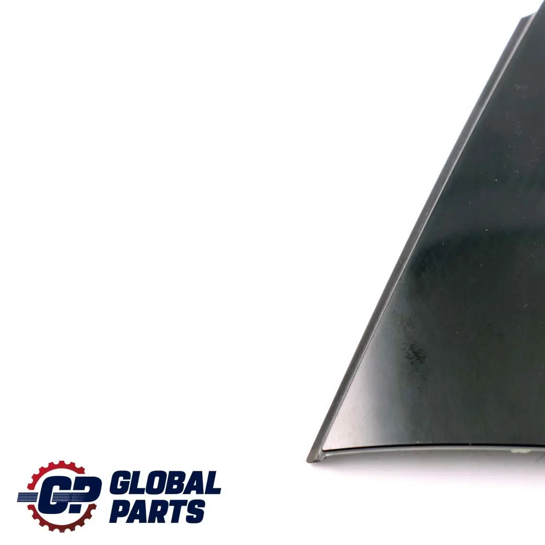 Mercedes W169 Couvercle Porte Arrière Droite Trim Plate - SKU A1696903487 - Numéro de pièce A1696903487
