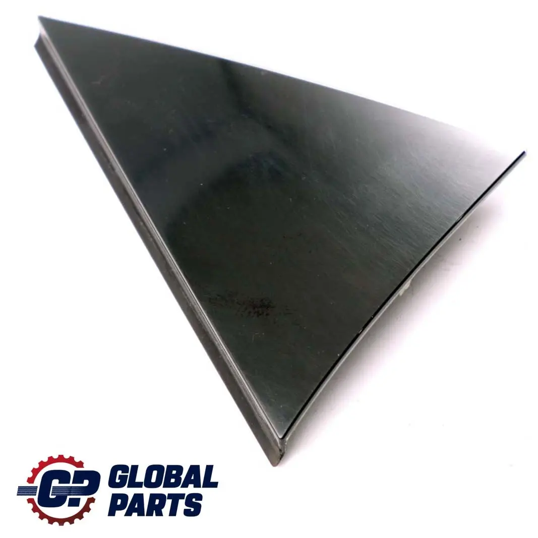 Mercedes W169 Couvercle Porte Arrière Droite Trim Plate - SKU A1696903487 - Numéro de pièce A1696903487