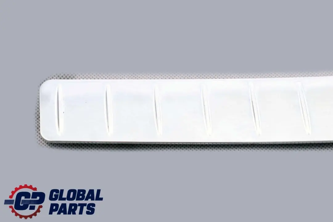 Mercedes Clase B W245 Maletero Izquierdo Tapa Panel Trasero - SKU A1696940125 - Número de pieza A1696940125