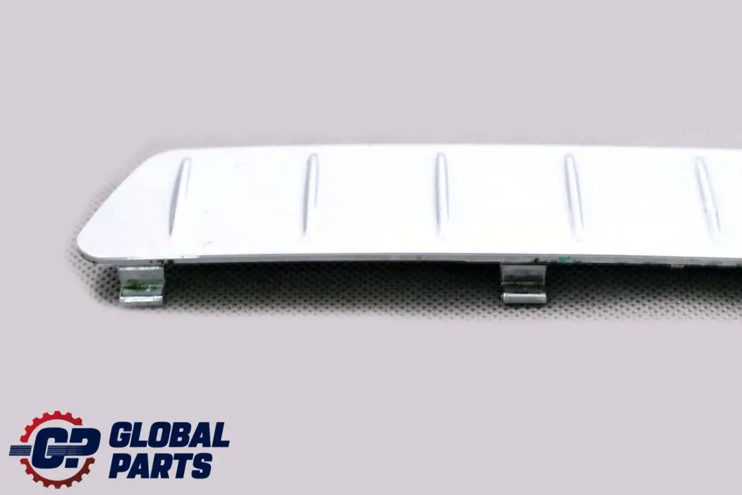 Mercedes Clase B W245 Maletero Izquierdo Tapa Panel Trasero - SKU A1696940125 - Número de pieza A1696940125