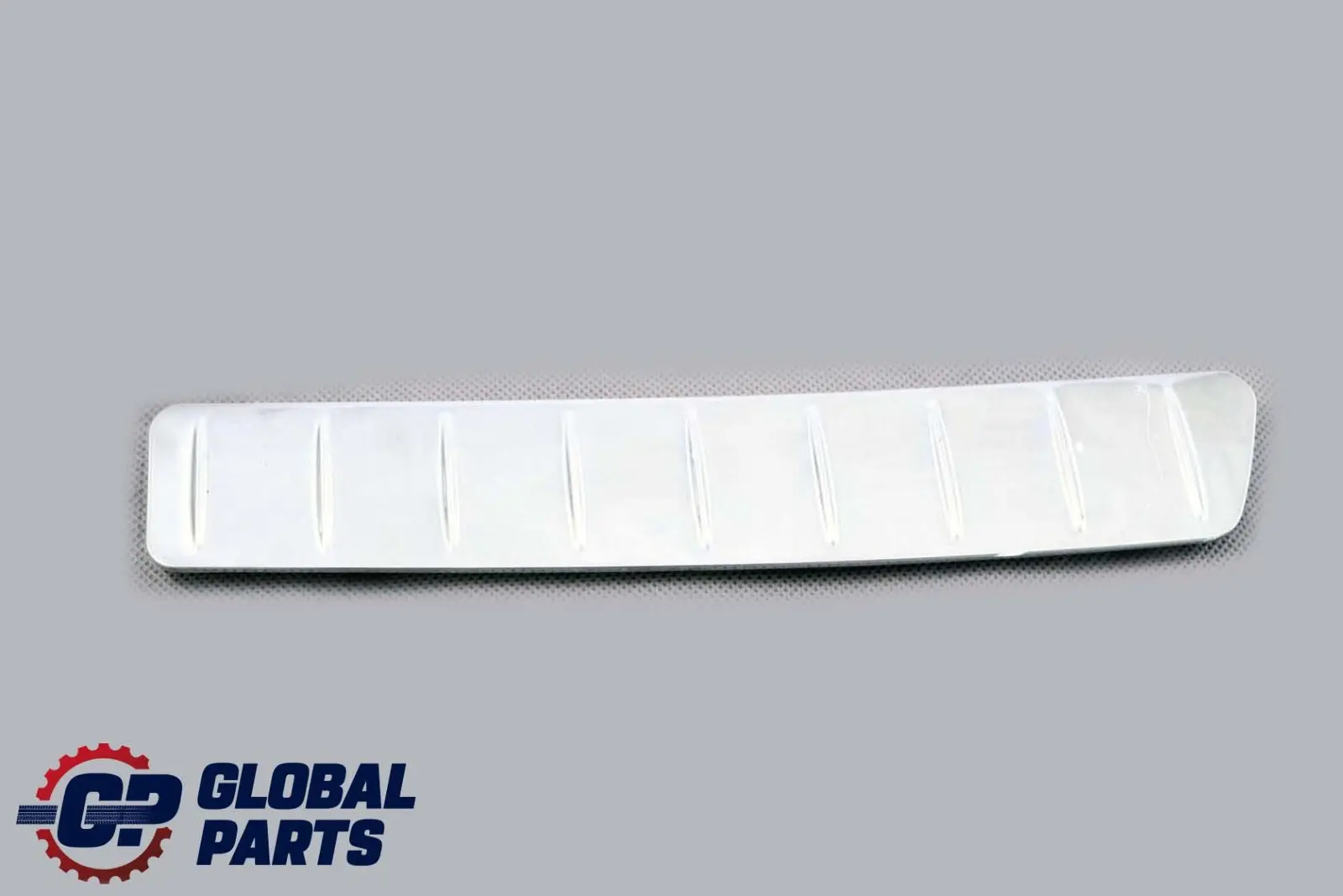 Mercedes-Benz B-Klasse W245 Verkleidung Ladekante Links Chrom A1696940125